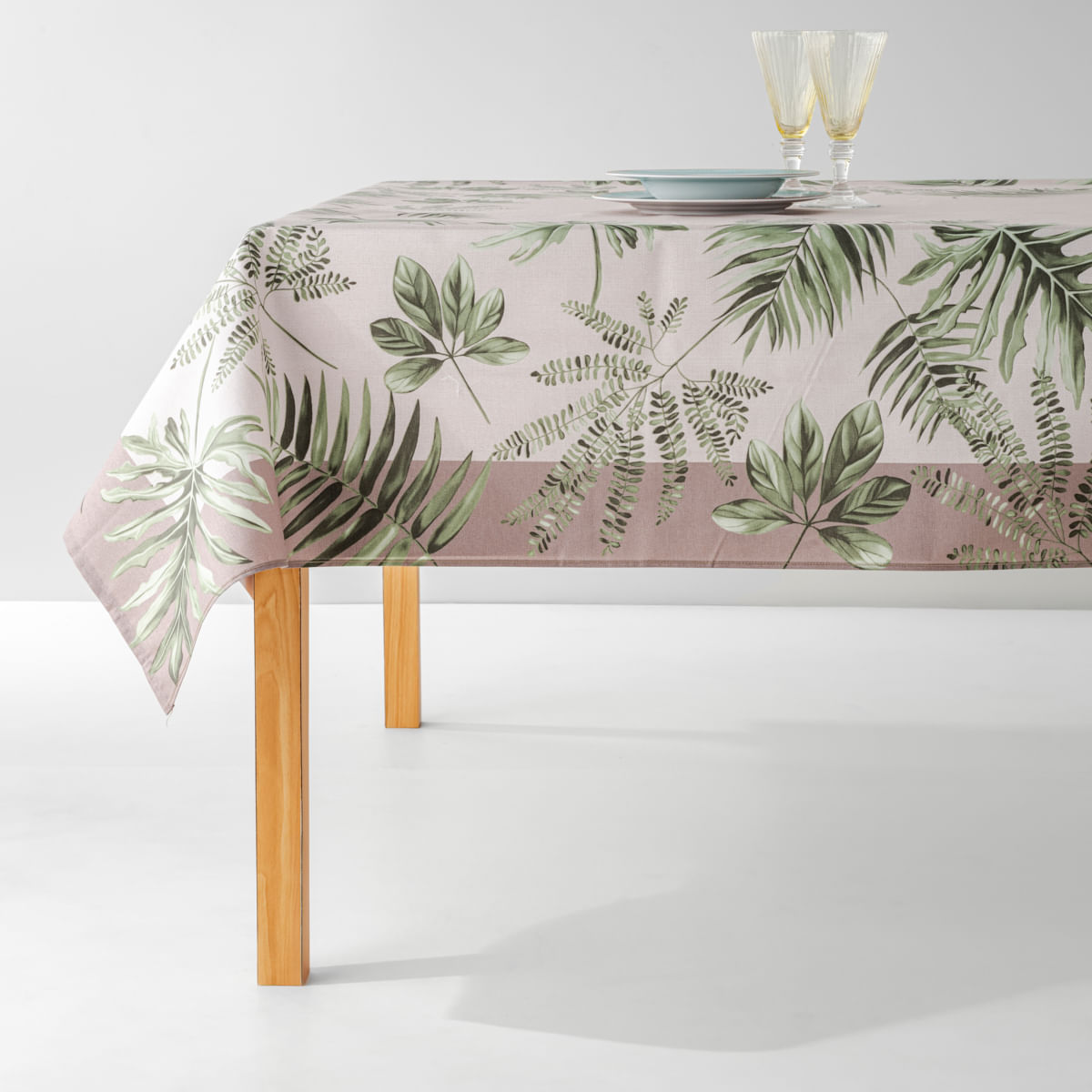 02 11 1293 Toalha de Mesa Eva 001.jpg